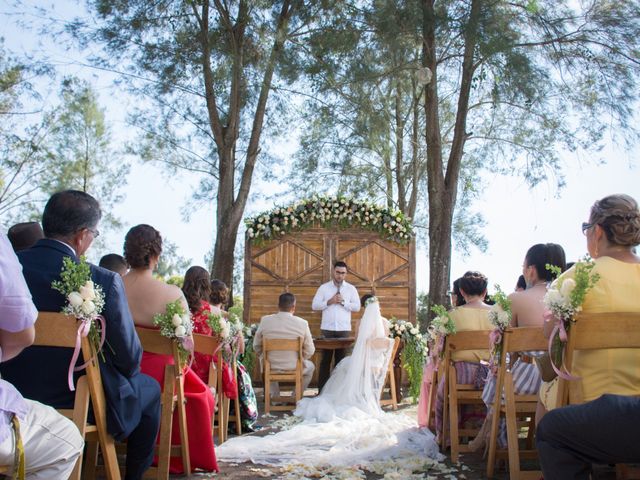 La boda de Rene y Selene en Villa de Alvarez, Colima 5