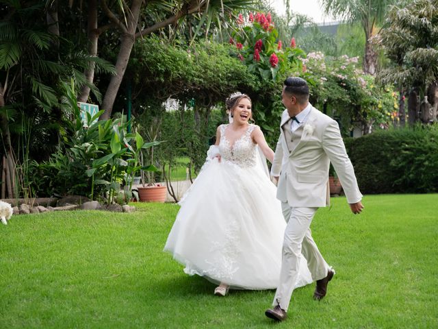 La boda de César y Ivonne en Xochitepec, Morelos 44