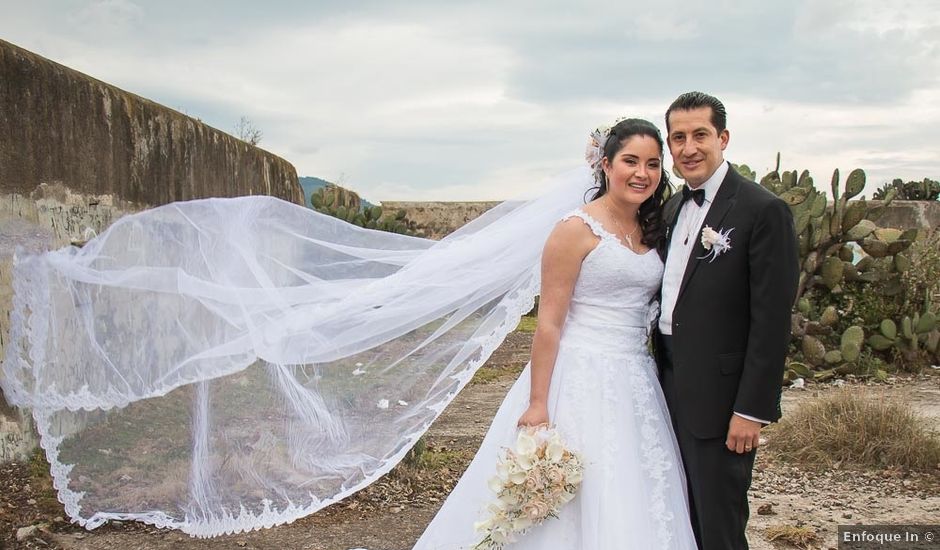 La boda de Israel y Gricelda en Atlacomulco, Estado México