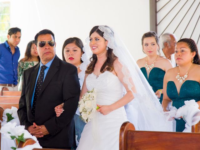 La boda de Gustavo y Erika en Huatulco, Oaxaca 10