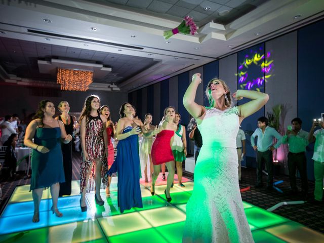 La boda de Miguel Ángel y Jane en Ixtapa Zihuatanejo, Guerrero 42