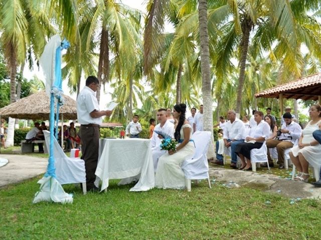 La boda de Miguel y Luz  en Escuinapa, Sinaloa 17