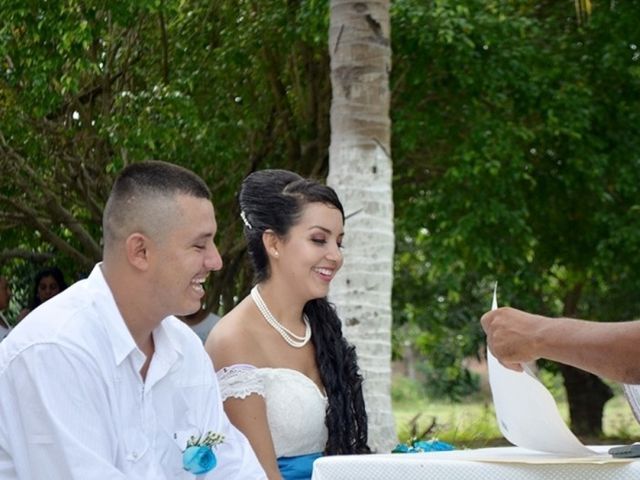 La boda de Miguel y Luz  en Escuinapa, Sinaloa 36