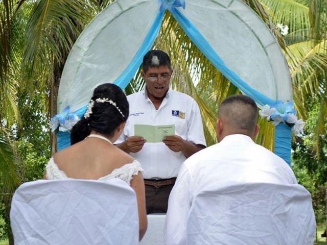 La boda de Miguel y Luz  en Escuinapa, Sinaloa 43