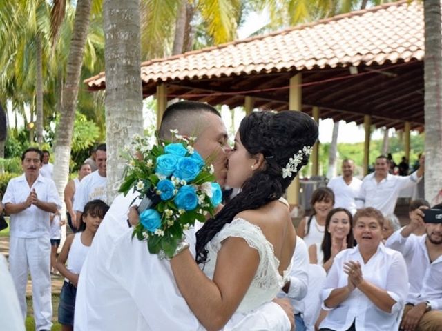 La boda de Miguel y Luz  en Escuinapa, Sinaloa 48