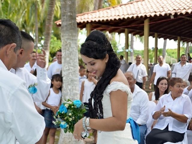 La boda de Miguel y Luz  en Escuinapa, Sinaloa 50