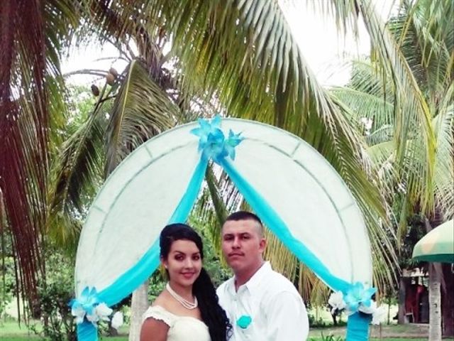 La boda de Miguel y Luz  en Escuinapa, Sinaloa 51