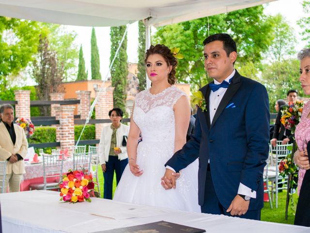 La boda de Victor y Andrea en Tepotzotlán, Estado México 31