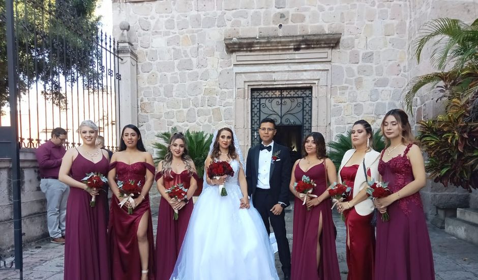 La boda de Alexis y Selene  en Morelia, Michoacán