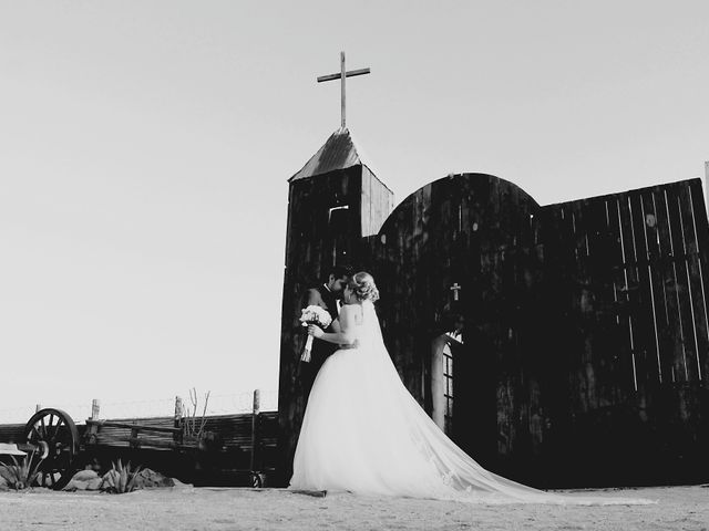 La boda de Christian y Nallely en Mexicali, Baja California 15