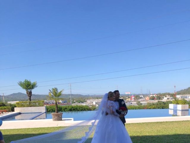 La boda de Erick Zubiri  y Claudia Janeth  en Poza Rica, Veracruz 4