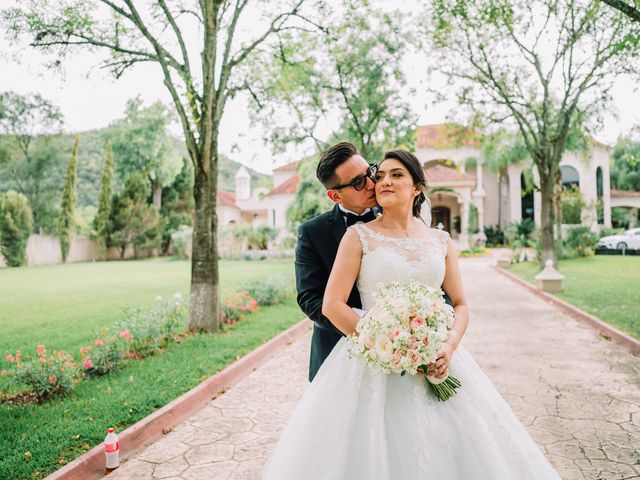 La boda de César y Dora en Monterrey, Nuevo León 17