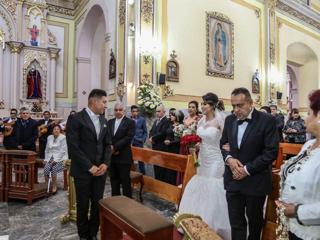 La boda de Alberto y Itzel en Pénjamo, Guanajuato 15