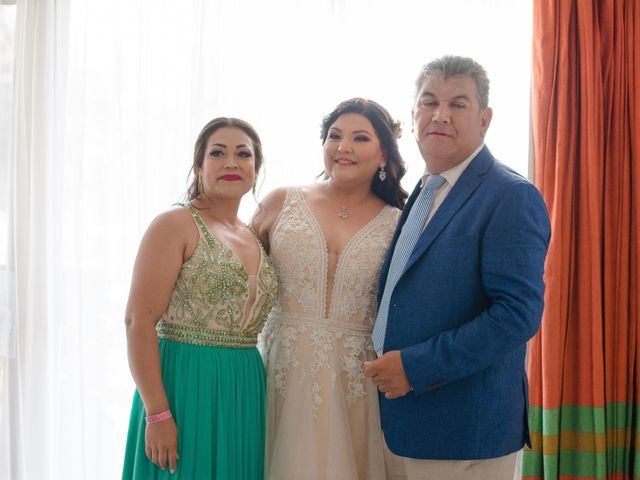 La boda de Alejandro y Nayeli en Ixtapa Zihuatanejo, Guerrero 4