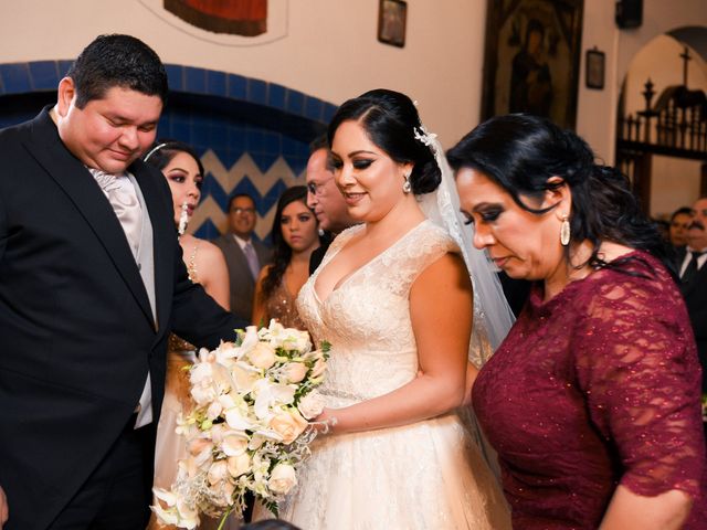 La boda de Eduardo y Irema en Xalapa, Veracruz 26