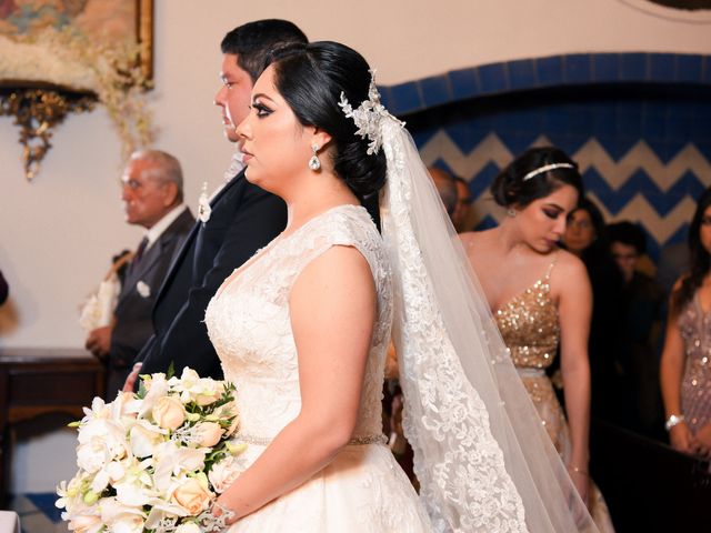 La boda de Eduardo y Irema en Xalapa, Veracruz 27