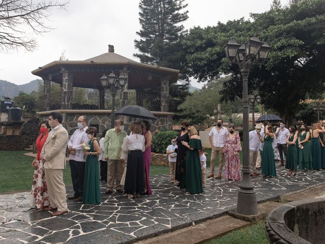 La boda de Alex y Miriam en Tepoztlán, Morelos 12