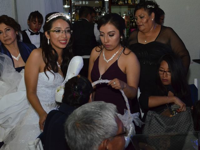 La boda de Monserrat y Christian en Ecatepec, Estado México 7