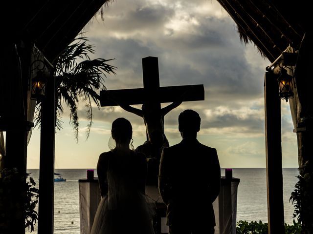 La boda de Carlos y Marisol en Cozumel, Quintana Roo 15