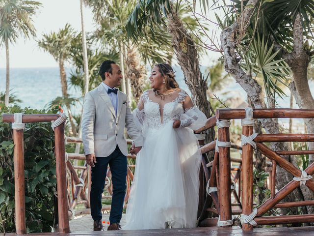 La boda de Oswaldo y Diana en Playa del Carmen, Quintana Roo 16