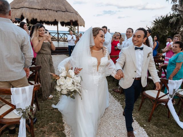 La boda de Oswaldo y Diana en Playa del Carmen, Quintana Roo 30
