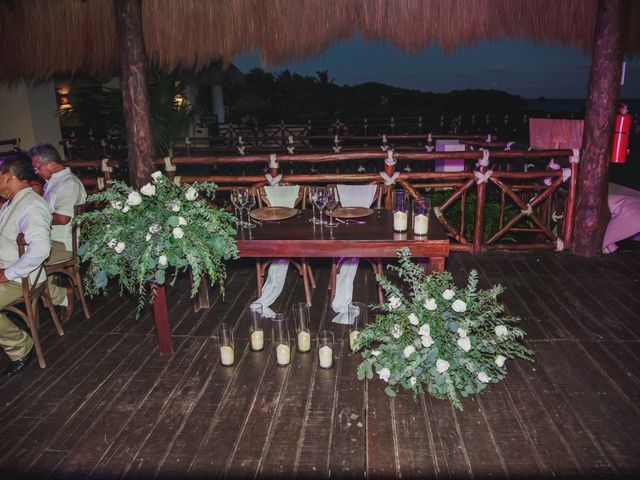 La boda de Oswaldo y Diana en Playa del Carmen, Quintana Roo 35