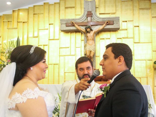 La boda de Juan Carlos y Consuelo en Ciudad Madero, Tamaulipas 36
