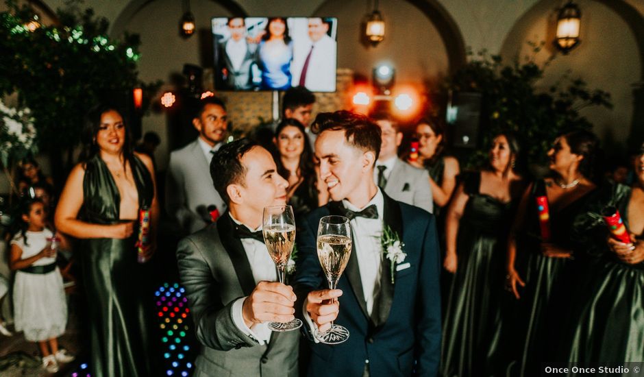 La boda de Carlos y Luis en Querétaro, Querétaro