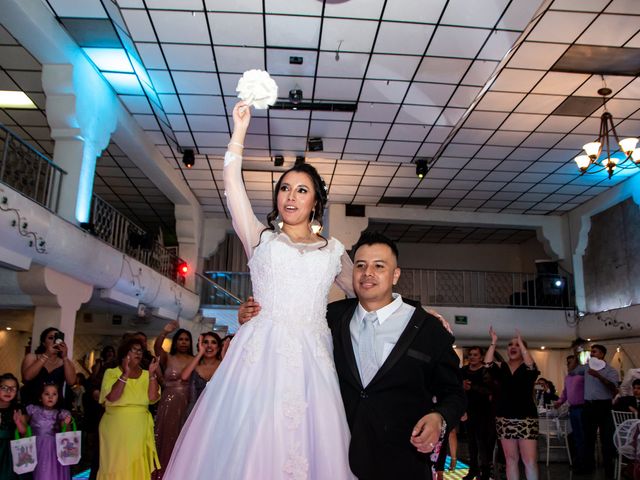 La boda de Rubén Octavio y Myrna Haydee en Iztapalapa, Ciudad de México 9