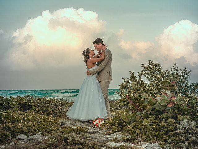 La boda de Daniel y Nancy en Playa del Carmen, Quintana Roo 24