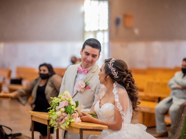 La boda de Mauricio y Valeria en León, Guanajuato 16