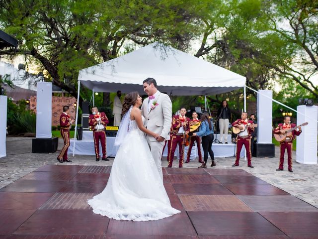 La boda de Mauricio y Valeria en León, Guanajuato 23