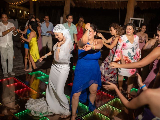 La boda de Guiseppe y Iliana en Playa del Carmen, Quintana Roo 26