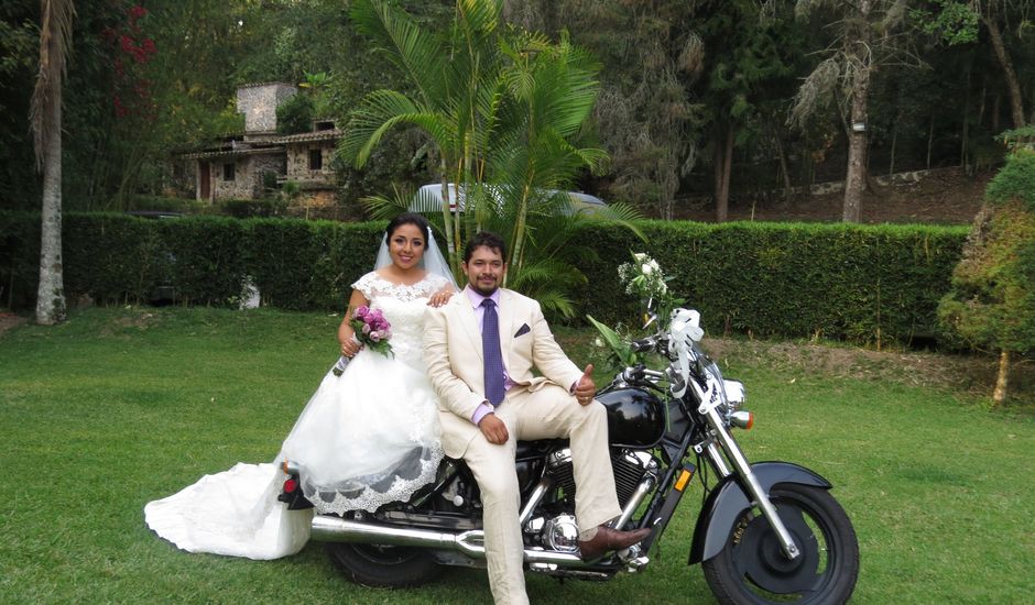 La boda de Israel  y Cecy en Coatepec, Veracruz