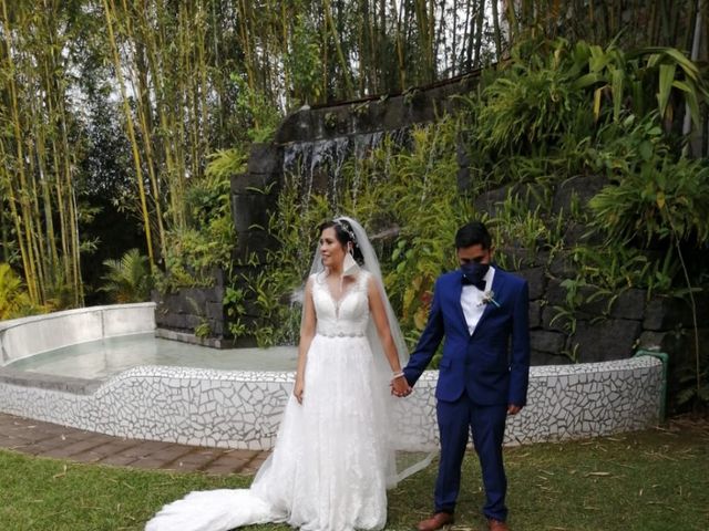 La boda de Eduardo  y Úrsula  en Xalapa, Veracruz 7