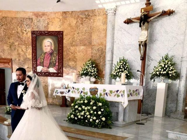 La boda de Alonso y Namibia  en Tepic, Nayarit 6