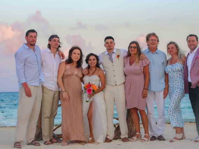 La boda de Brandon  y Ariana en Playa del Carmen, Quintana Roo 6