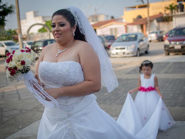 La boda de Javier y Lizette en Veracruz, Veracruz 14