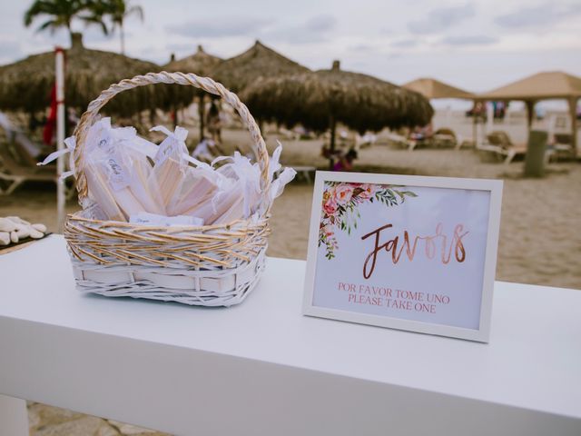 La boda de Michael y Malu en Acapulco, Guerrero 13