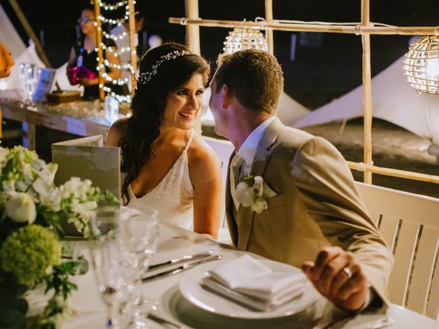 La boda de Michael y Malu en Acapulco, Guerrero 15
