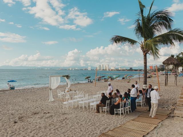 La boda de Omar y Minely en Puerto Vallarta, Jalisco 25