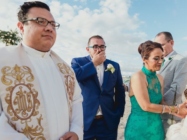 La boda de Omar y Minely en Puerto Vallarta, Jalisco 37