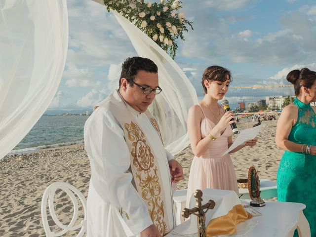 La boda de Omar y Minely en Puerto Vallarta, Jalisco 43