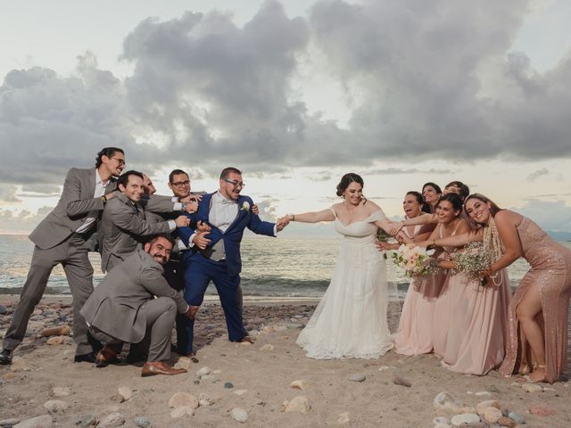 La boda de Omar y Minely en Puerto Vallarta, Jalisco 74