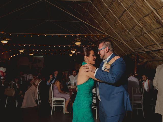 La boda de Omar y Minely en Puerto Vallarta, Jalisco 86