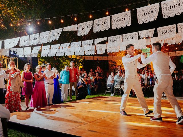 La boda de Andrés y Diego en Tequesquitengo, Morelos 8