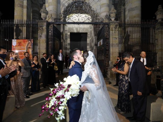 La boda de Alonso y Bertha en Guadalajara, Jalisco 19