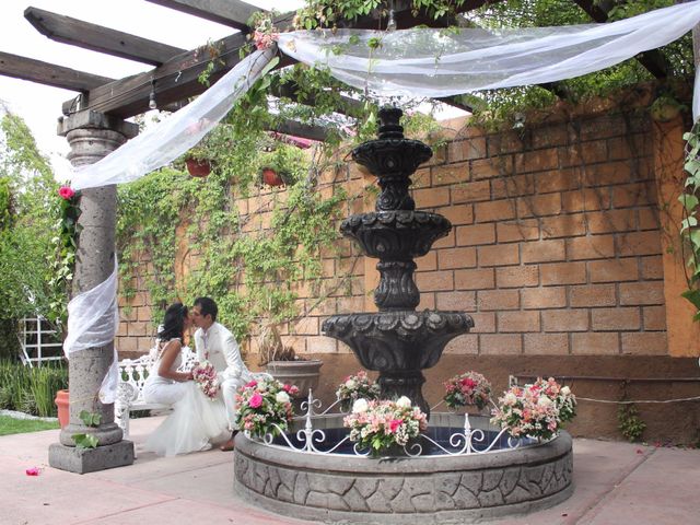 La boda de Adrián y Leslie en Tultitlán, Estado México 3