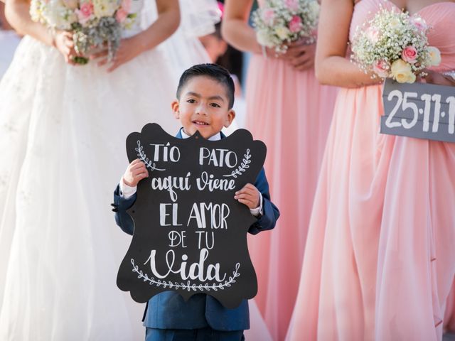 La boda de Venancio y Jocelyn en Yauhquemecan, Tlaxcala 5