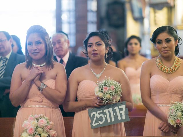 La boda de Venancio y Jocelyn en Yauhquemecan, Tlaxcala 22